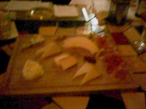 Ripple cheese plate